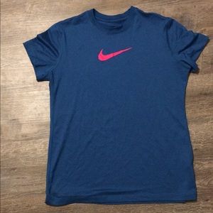 Nike t shirt
